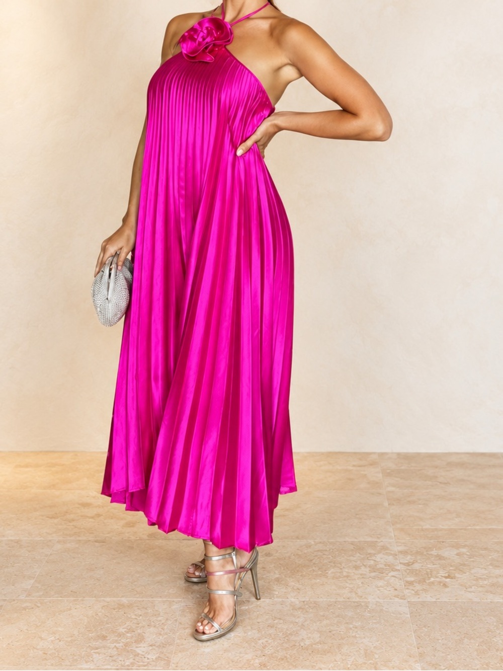 Delfi Collective Gisele Pink Pleated Halter Dress – Size Small